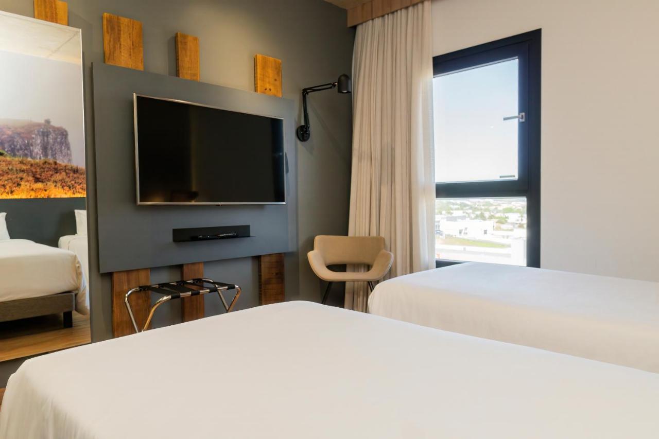 Novotel Criciuma كريسيوما المظهر الخارجي الصورة